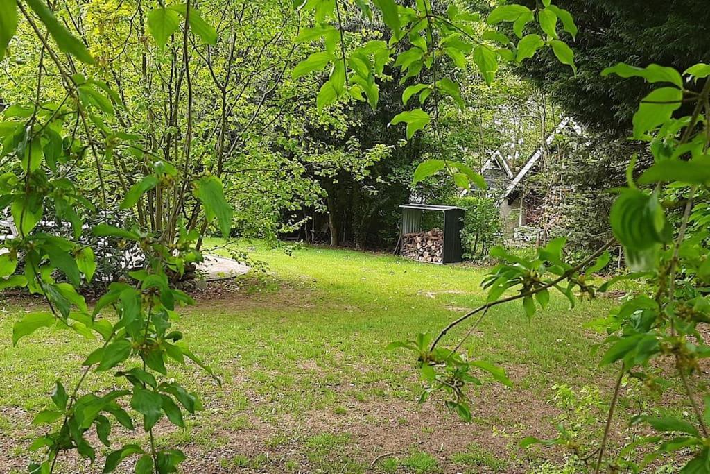 Vrijstaande Recreatievilla Met Ruime Omheinde Tuin Posterholt Exterior photo